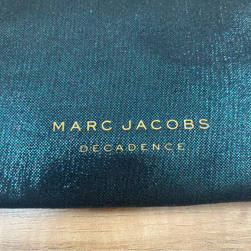 Marc Jacob’s Organizer Bag - Picture 2 of 6